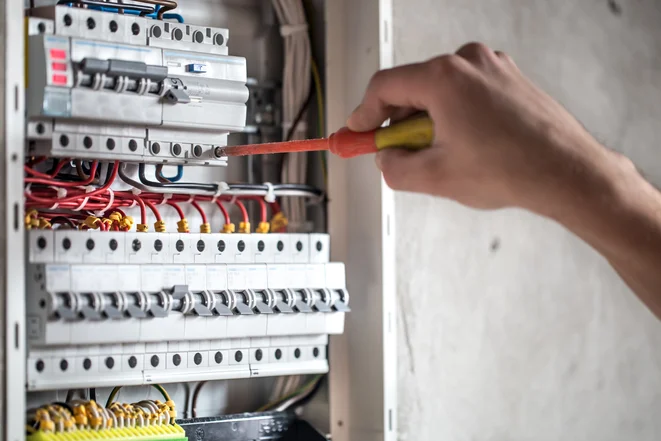 Armarios y cuadros eléctricos